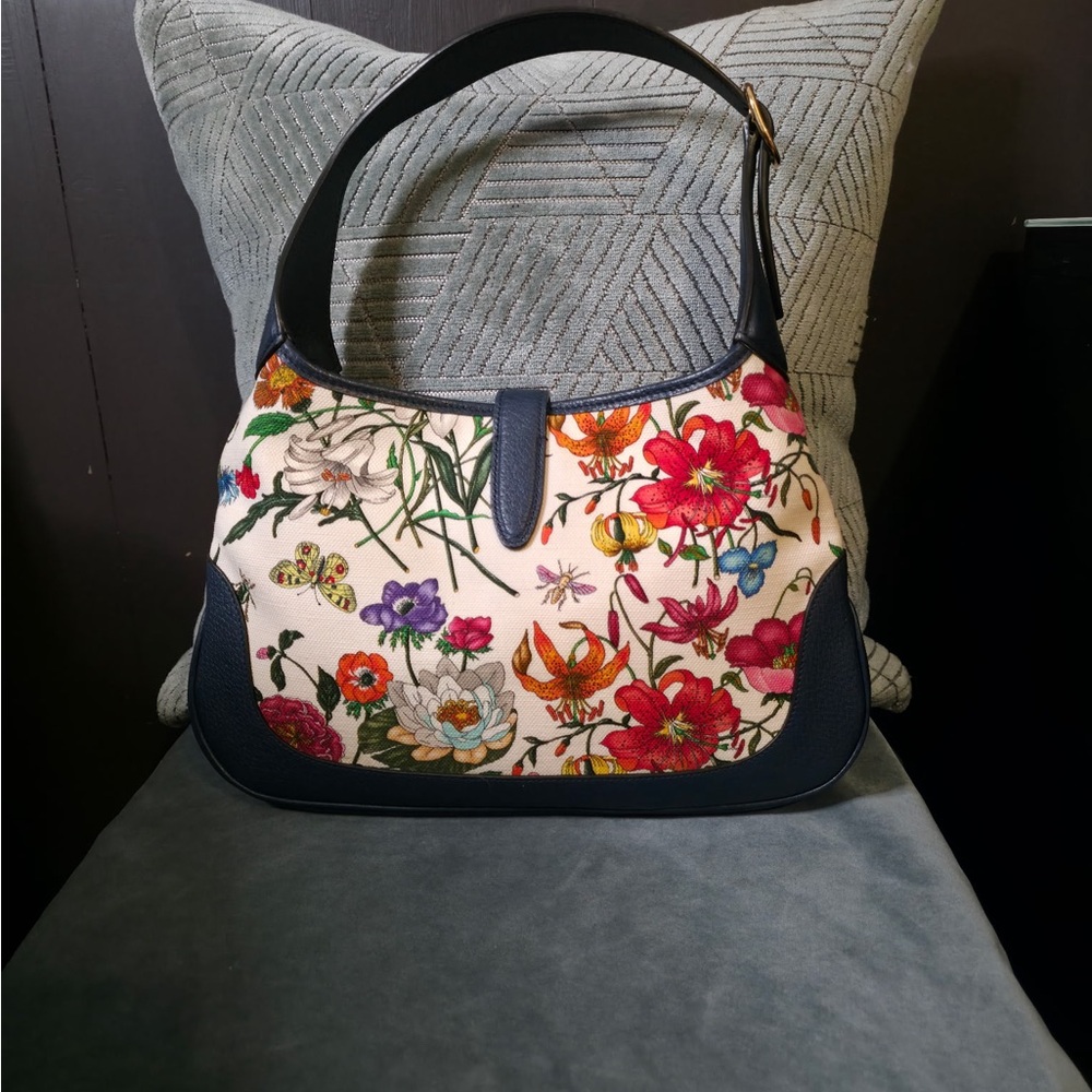 Floral Print Shoulder Bag with Navy Accents - Picture 5 of 9